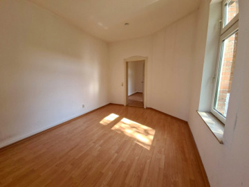 Schicke 2-Raumwohnung mit Balkon in Köthen - Schlafzimmer (365539)