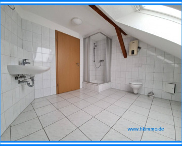 3-Raumwohnung unterm Dach in Köthen/Anhalt - Bad (366218)