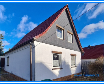 Freistehendes Einfamilienhaus bei Helbra sucht neue Bewohner - freistehendes EFH in Ahlsdorf (365454)