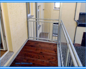 Zweiraumwohnung mit Balkon in zentraler Lage ! - Balkon (366159)
