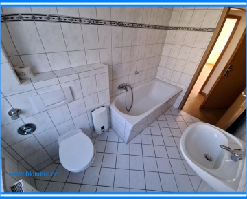 Kompakte 2-Raumwohnung in Köthen Nähe Hochschule - Bad mit Wanne (366309)