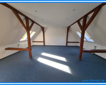 Viel Platz im Haus und viel Platz auf dem Grundstück für Ihre Ideen - Wohnstudio (365792)